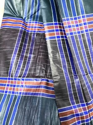Black and Blue Checkered Pattern: Sirajganj Cotton Lungi | Palli_img_2
